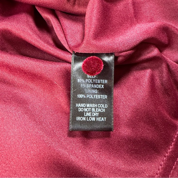 NWT Lulus Who's Who Crocheted Lace Velvet Shift Dress - Picture 8 of 10